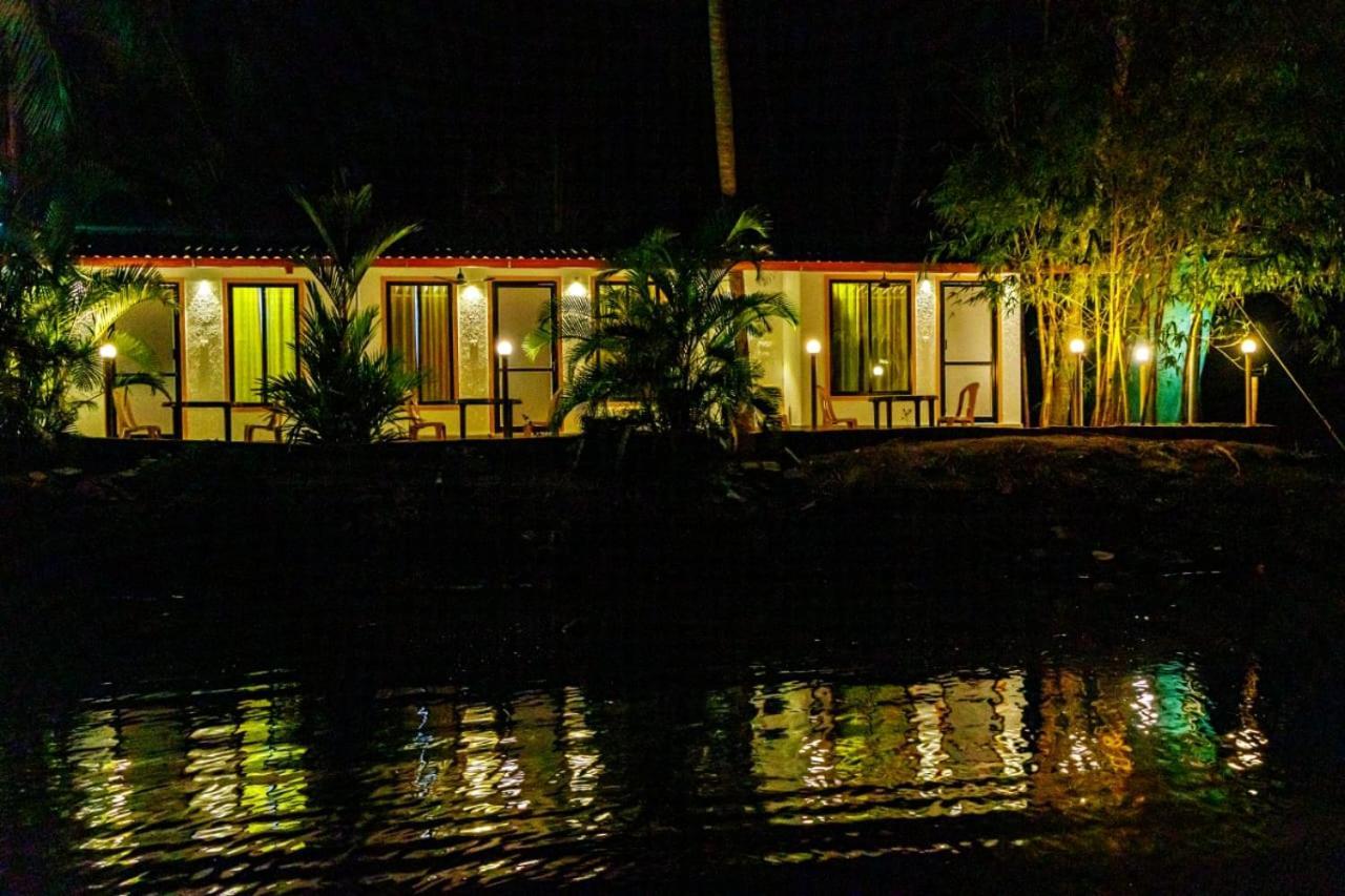 Hangout Kalyanpur ภายนอก รูปภาพ